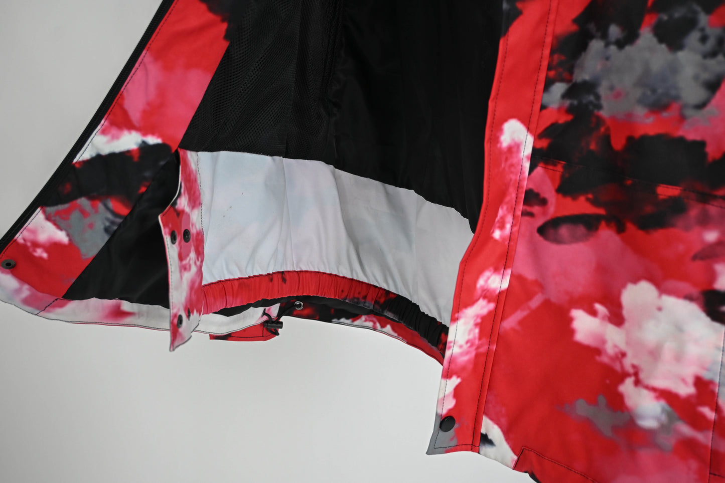 Red Camo Insulated Jacket Women